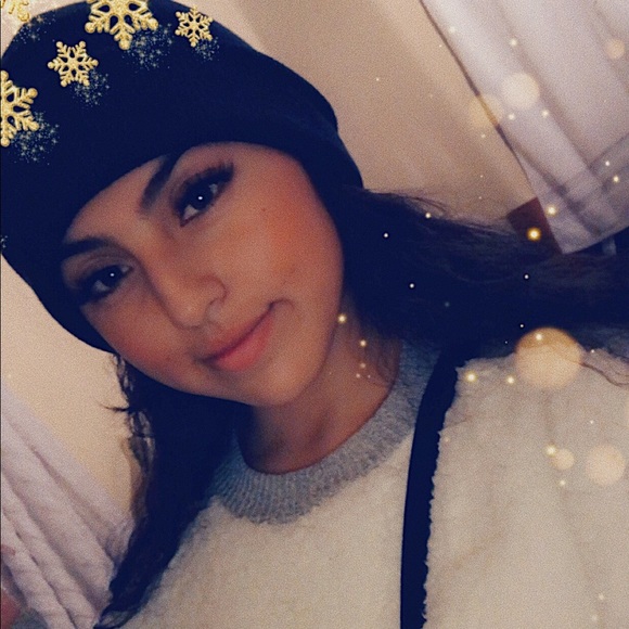 adrianaalie